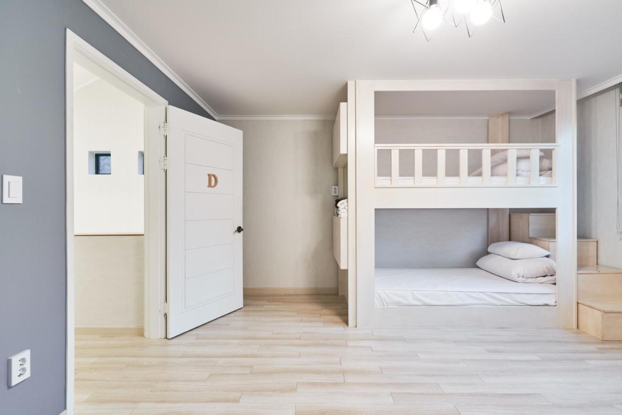 Everlast Guesthouse Йонгин Экстерьер фото
